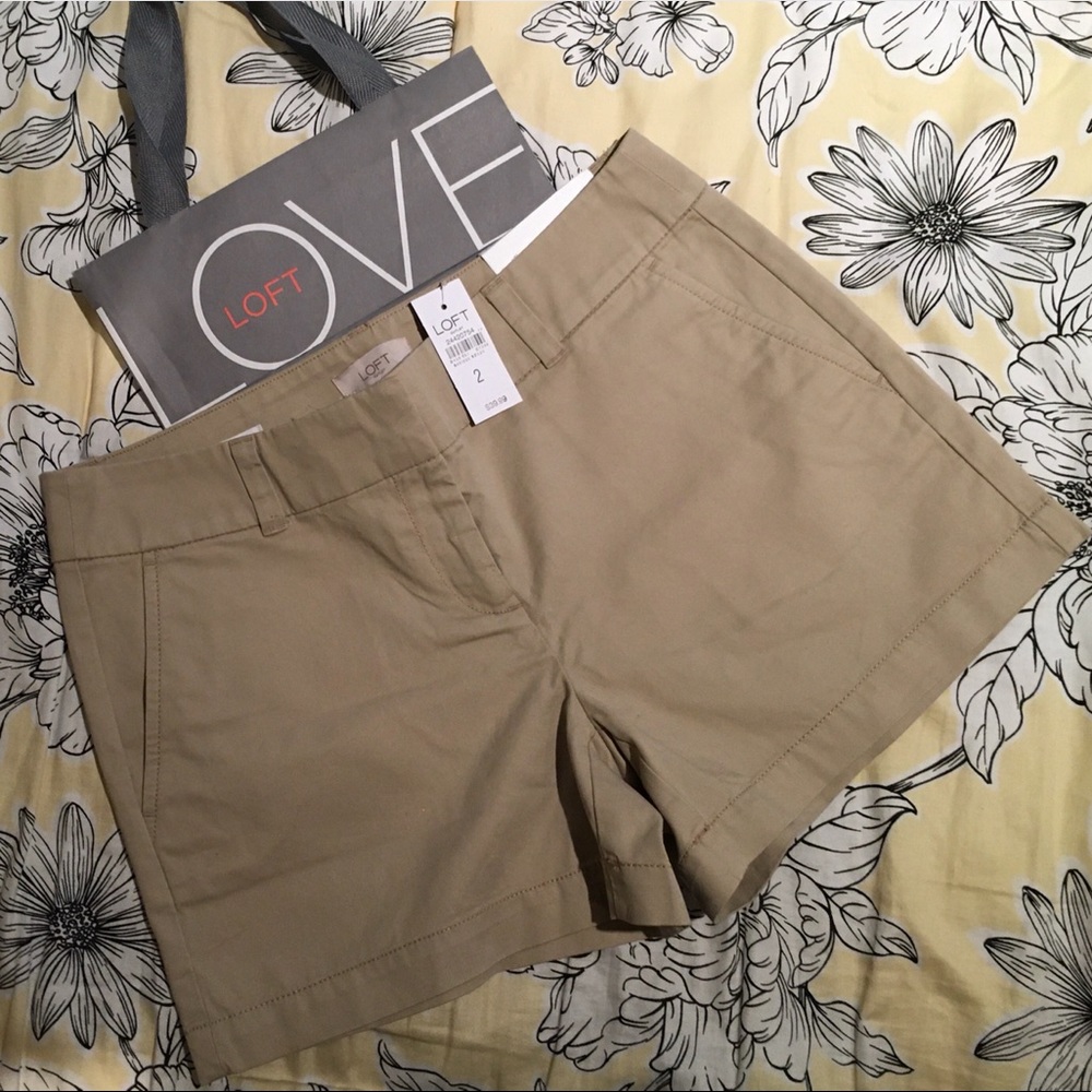 LOFT Khaki Shorts, size 2, NWT